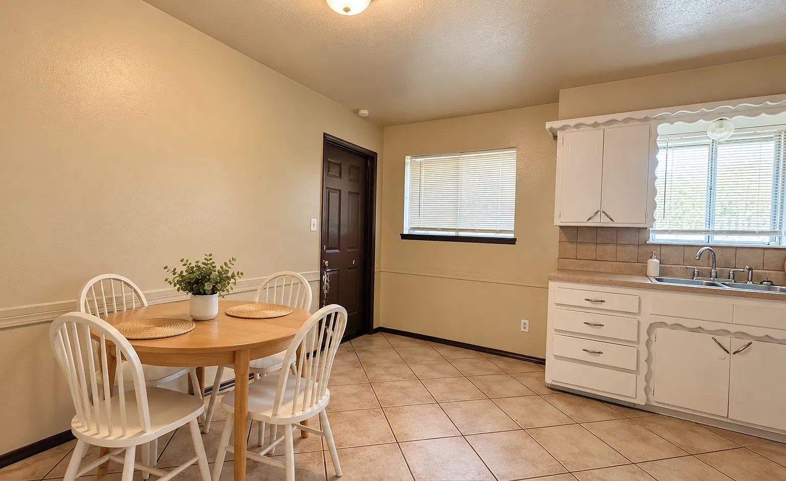 1409 SW 60th St - 1 — Photo 3