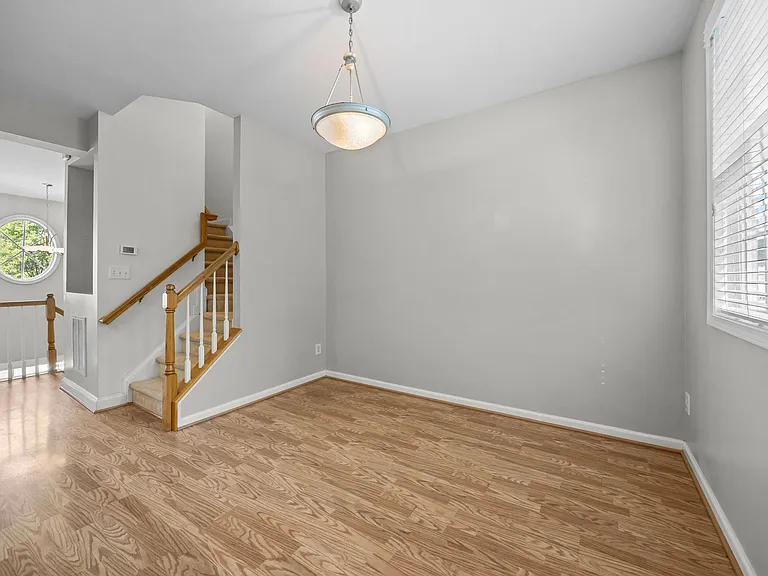 4718 Longhill Ln — Photo 15