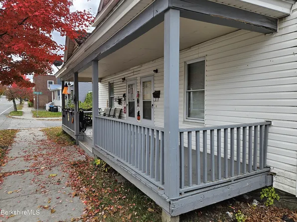 61 Seymour St, Pittsfield, MA 01201