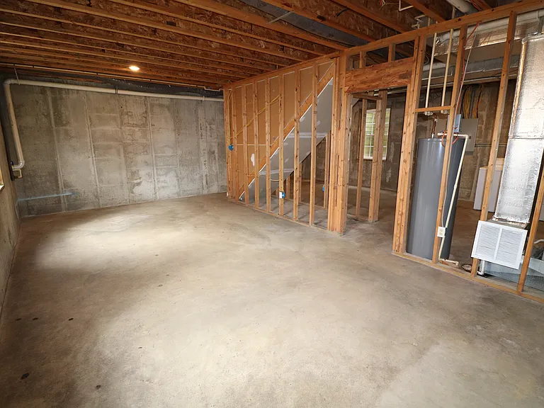 305 S Clifton Ave — Photo 24