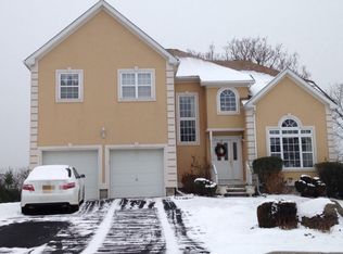 7 Alix Rd, Newburgh, NY 12550