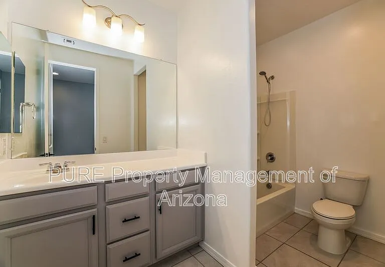 22555 N Diamond Dr — Photo 24