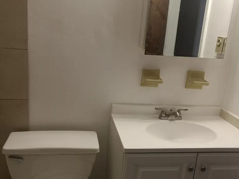 101 South St #8 — Photo 11