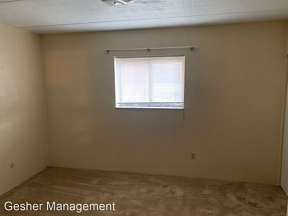 3rd image of 460 South Ave APT A2