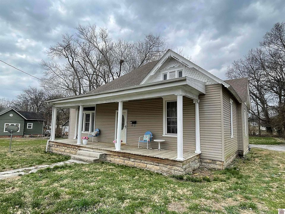 1st image of 605 N Jefferson St