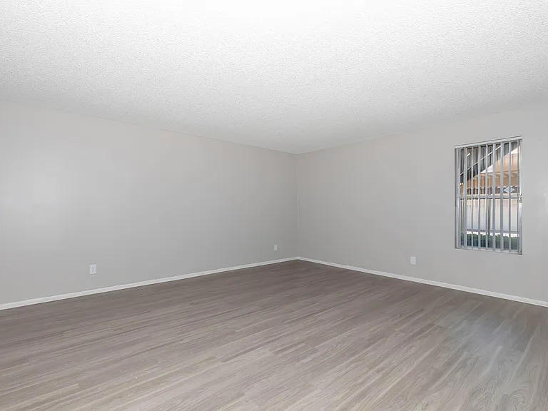 Sienna Heights — Photo 26