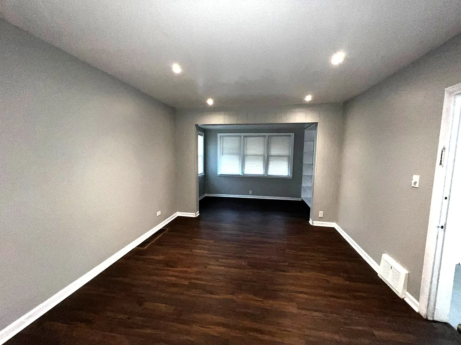 3 bed, $1,700 — Photo 3