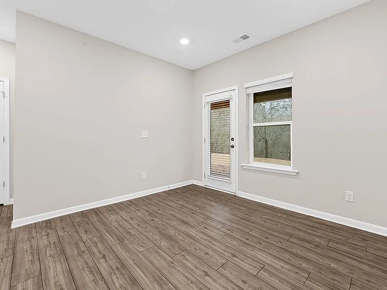 2247 Pink Hawthorn Dr — Photo 40