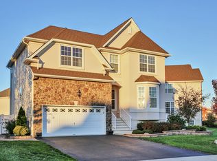 1 Eddington Ln S, Monroe Township, NJ 08831