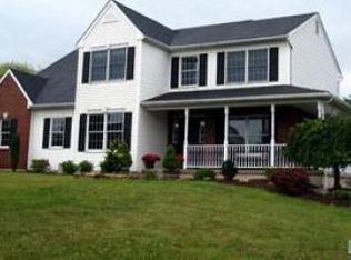 1172 Winter Ln, Easton, PA 18040