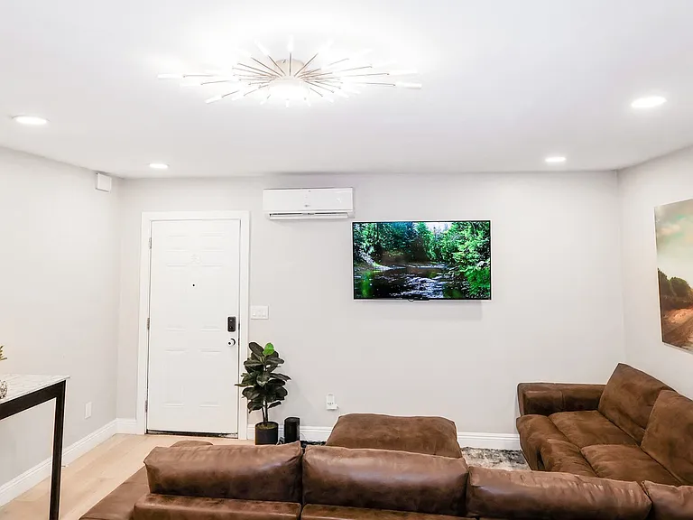 Gillespie Dr — Photo 3