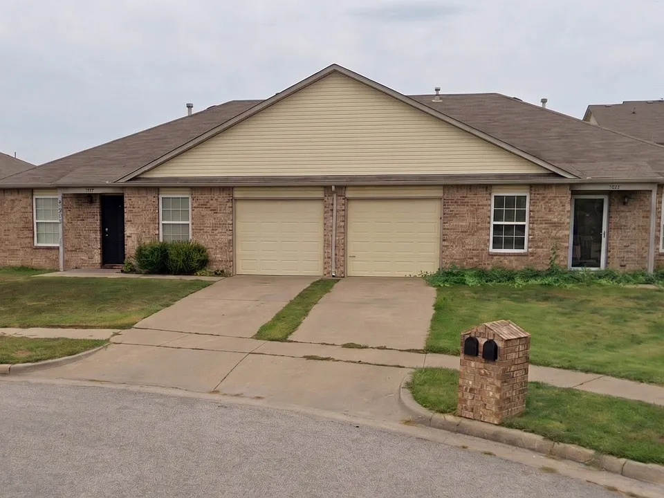 3407 E Gillette St #3407