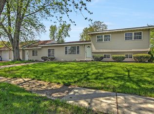 5498 Boulder Ave, Portage, IN 46368