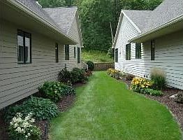 2nd image of 4426 Memory Ln