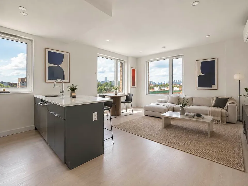 1499 Bedford Ave #4K