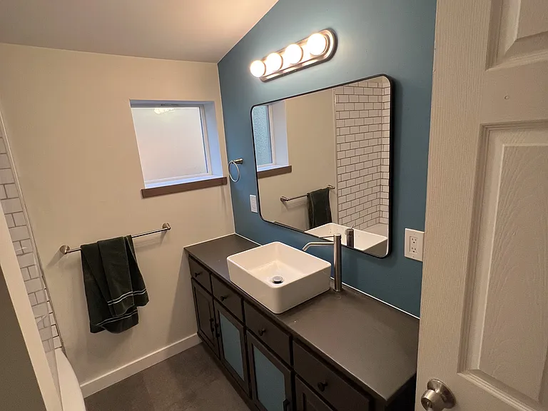 233 NW Byrkett Pl — Photo 11