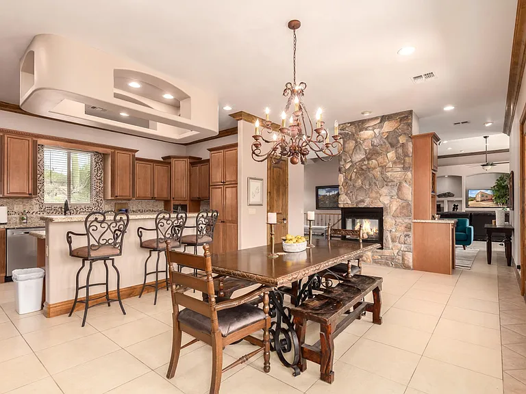 6770 E Skyline Dr — Photo 55