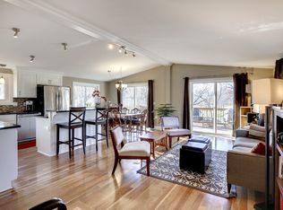 3130 Shores Blvd, Wayzata, MN 55391