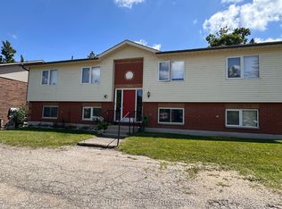 209 Sarah Ct #2, Shelburne, ON L9V2Z8