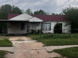 8319 NE 10th St, Midwest City, OK 73110