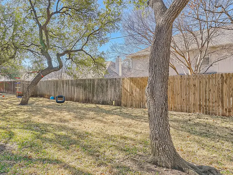 3626 Cerulean Way — Photo 27