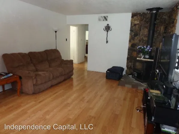 2309 E 17th St, Farmington, NM 87401