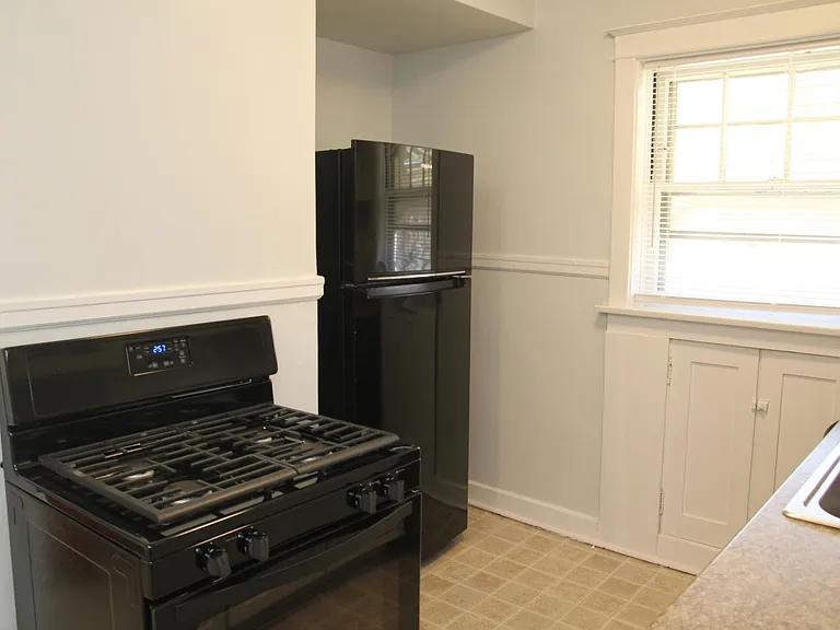 7560 Ethel Ave #2W — Photo 14