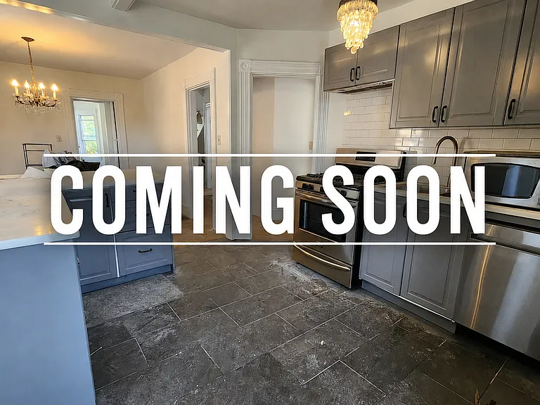 576 Trapelo Rd — Photo 3