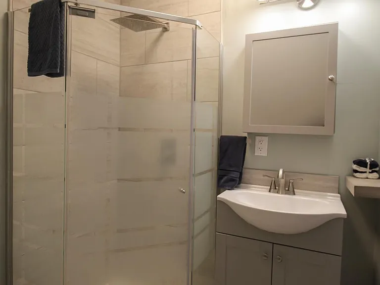 102 Drive 13 — Photo 5