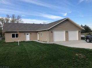 40655 285th St, Battle Lake, MN 56515