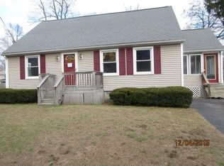 6 Doris St, Worcester, MA 01606