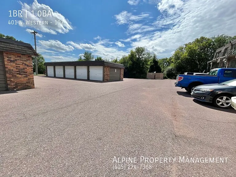 401 N Western Ave #107 — Photo 15