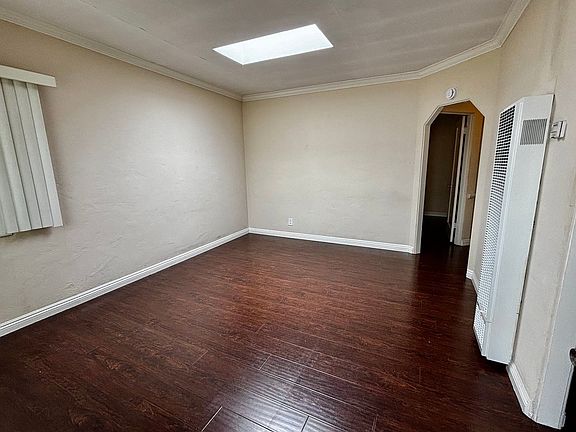 3rd image of 1542-1546 Pacific Beach Dr #1544