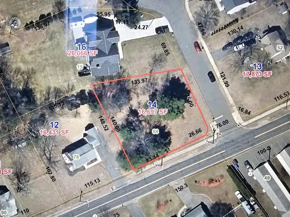 68 North St, Agawam, MA 01001