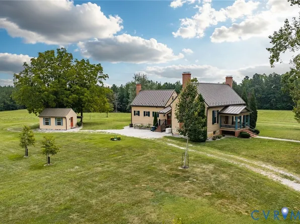 2284 Wallaces Bridge Rd, Lunenburg, VA 23952