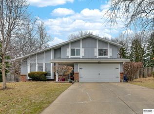 15118 Stony Brook Blvd, Omaha, NE 68137