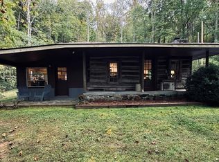 15 Crackerjack Ln, Whittier, NC 28789