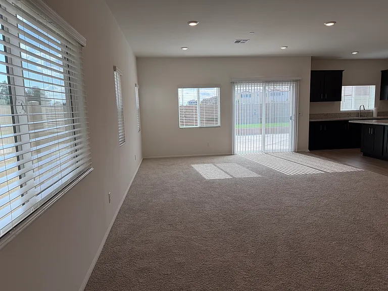 14191 Cielo St — Photo 4
