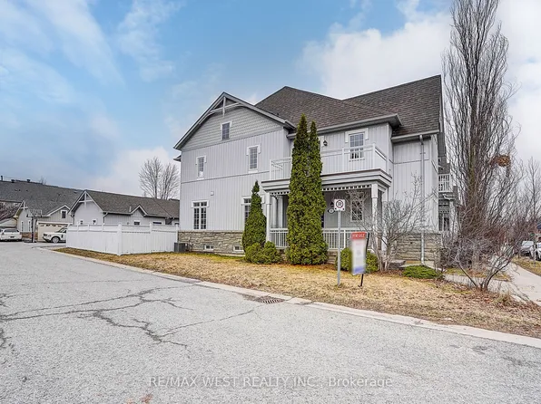 11 Dancers Dr, Markham, ON L6C 2C4