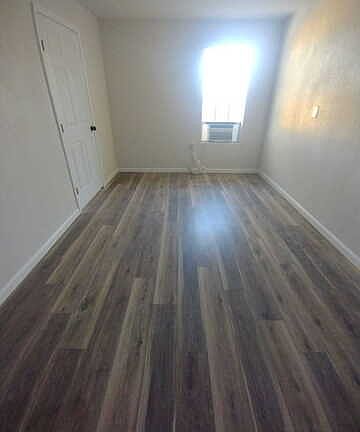 4th image of 4602 Centralia Dr