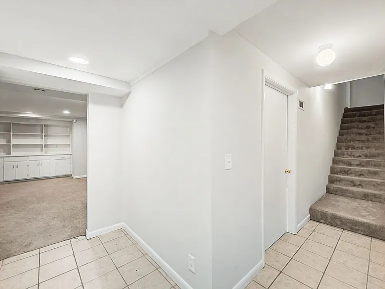 3501 Foxhall Rd — Photo 21