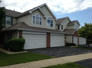 5461 Mayflower Ct, Rolling Meadows, IL 60008