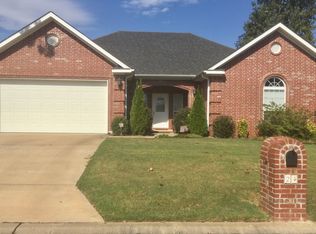24 Woodside Dr, Mayflower, AR 72106