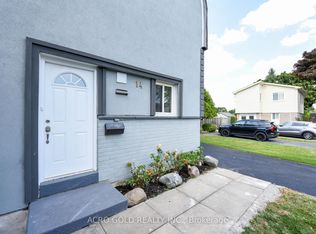 14 Hayden Ct, Brampton, ON L6S1Y3