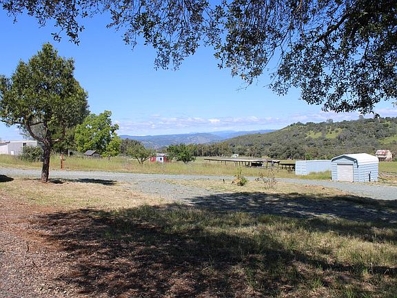 3rd image of 6736 Messinger Flat Rd