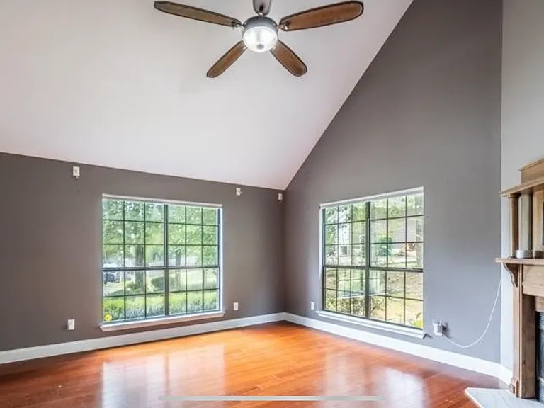 6 Mesquite Cv — Photo 5