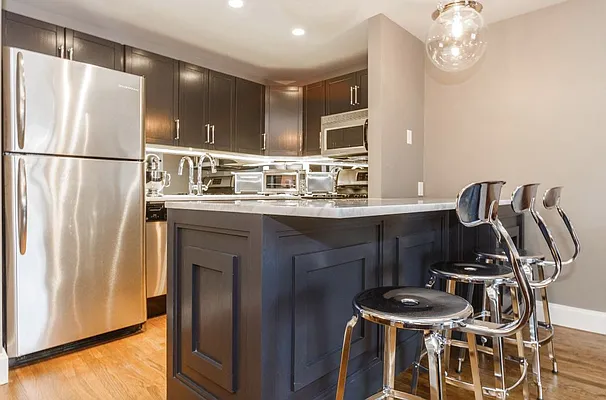 Rented by Compass | media 2