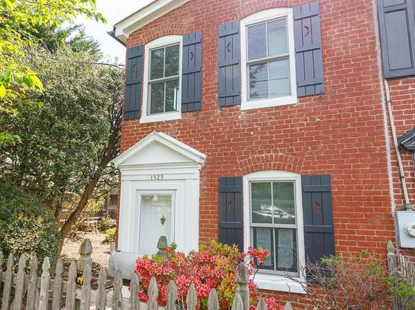 1525 Elliot Pl NW, Washington, DC 20007