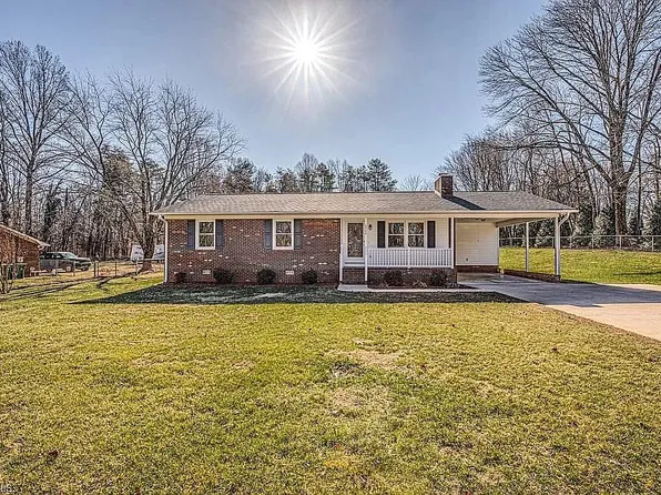 6966 Poplar Ridge Rd, Lewisville, NC 27023