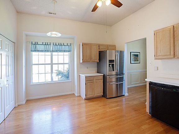 5th image of 14621 Smith Rd